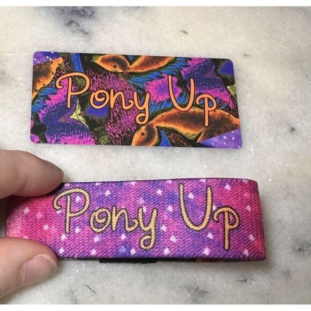 Zox Pony Up Reversible Band Bracelet Size Medium With Card